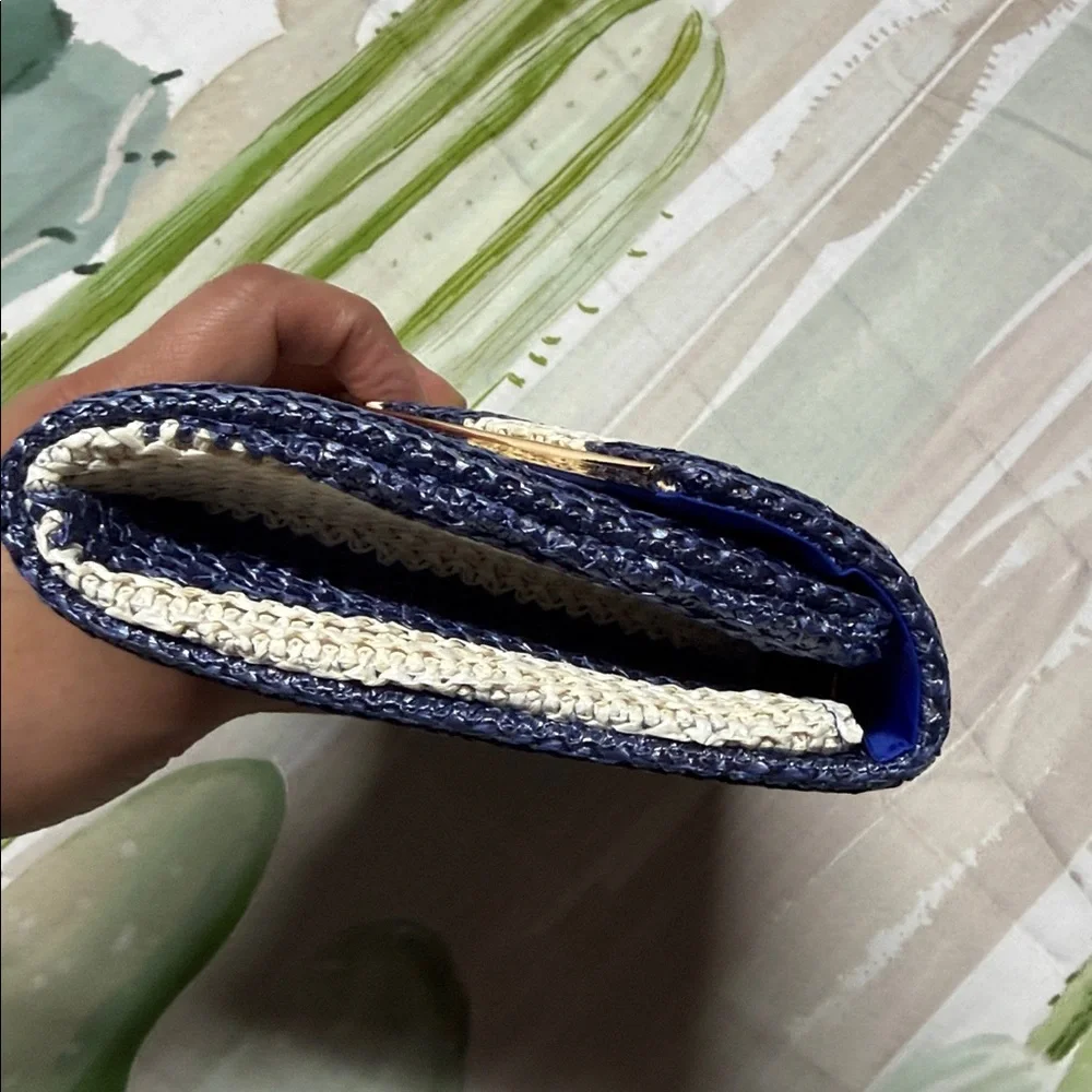Striped straw Navy and Cream Clutch bag purse - Picture 4 of 7